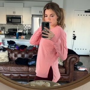 Set of 2 Rise & Shine Long Sleeved Sweaters by Manduka - Pink and Blue 🩷🩵